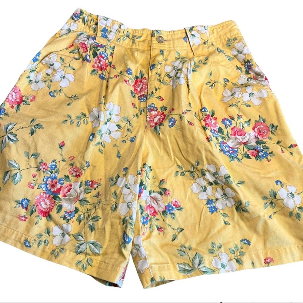Vtg 90s Yellow Floral Print High Waisted Wise Leg Mom Shorts